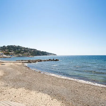 Les Lavandes By Interhome Daire Le Pradet